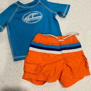 🌟BOGO🌟 Buy 1, Get 1 1/2 off!!  GAP swim trunks and rash guard